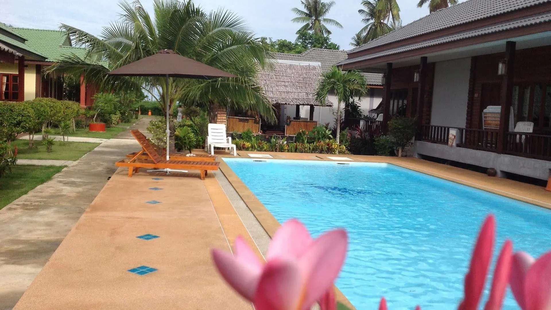**  Khum Laanta Resort - Sha Extra Plus Koh Lanta Thailand